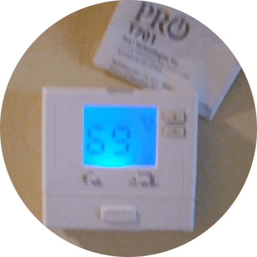 thermostat with a backlit led blue screen